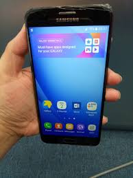 The samsung galaxy j7 features a 5.5 display, 13mp back camera, 5mp front camera, and a 3000mah. J7 Prime Second Hand Mobile Phones Tablets Android Phones Samsung On Carousell