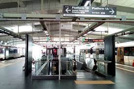 புத்ரா ஹைட்ஸ் (ta) gară din malaezia (ro); Putra Heights Lrt Station Klia2 Info