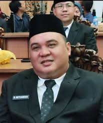 Deby Setiawan Resmi Dilantik Anggota DPRD Kota Palangka Raya, Siap Menyerap  Aspirasi Masyarakat, - WAHANA PALANGKA