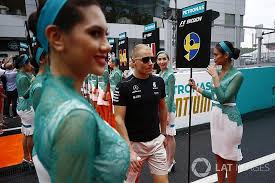 In conjunction with the upcoming merdeka and national day, star media group and ecoworld invite all malaysians to walk together as one nation. Berita F1 Formula 1 Akan Gantikan Grid Girl Dengan Anak Kecil
