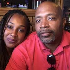 Alicia Hill and Efrem Jones's Wedding Registry