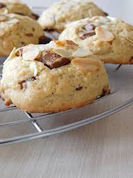 Cookies Chocolat Au Lait Et Amande Cooking And Cakes Recette Cookies Chocolat Recette Cookies Moelleux Cookies Et Biscuits