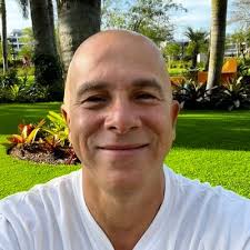 Marcelo Paiva (@muqueca)