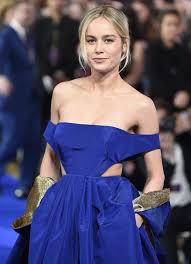 The character is unrelated to those published by fawcett comics, dc comics, or marvel comics and only appeared in a few comics in the late 1960s before legal challenges shut down the publisher. Outfit Der Woche Brie Larson Im Blauen Ballkleid Von Valentino Brie Larson Ballkleid Captain Marvel