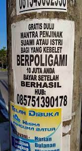 Miring enak njengking ya monggo. Jinak Jinak Poligami Mantra Lucu Pelayan