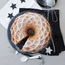 Spekulatius Gugelhupf Von Zucker Zimt Liebe Rezept Rezept In 2020 Gugelhupf Rezept Gugelhupf Zucker Zimt Liebe