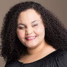 Vera Adler's Instagram, Twitter & Facebook