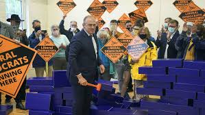 In the 2016 brexit referendum, 55% of voters in chesham and amersham voted to remain in the eu, in sharp contrast to many of the constituencies the conservatives have recently turned blue. Apyk9j Ziajxem