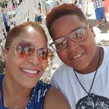 Danielle Shanks's Instagram, Twitter & Facebook