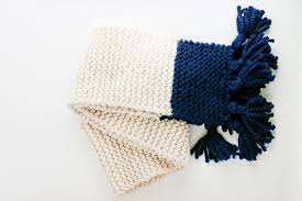 These cactus mittens are perfect for beginner knitters. 23 Easy Knitting Patterns For Beginners