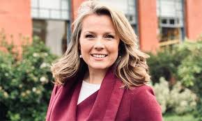 Antiques Road Trip S Christina Trevanion Leaves Fans In Hysterics With Divorce Comment Antiques Road Trip Road Trip Christina
