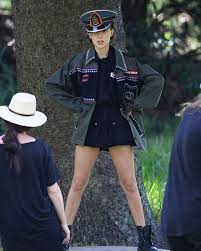 4 181 Likes 20 Comments Zadie Millie Follows Strangerthingsmilllie On Instagram More Pi Bobby Brown Stranger Things Millie Bobby Brown Bobby Brown