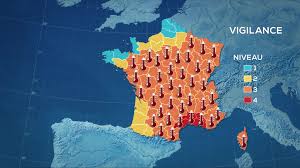 Seuls quelques passages nuageux pourraient intéresser les régions situées au. Les Previsions Meteo Du Jt De 13 Heures Du 28 Juin 2019 Lci