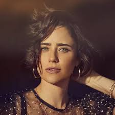 Saiba tudo sobre: Fernanda Vasconcellos