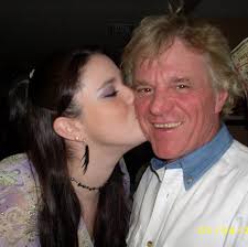 Does anybody have a good handyman they would recommend in Wenatchee Valley?