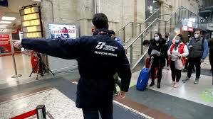 Piste da sci chiuse fino al 15 febbraio. Lombardia Forse Zona Rossa Nuovo Dpcm Dal Lunedi 18 Gennaio 2021