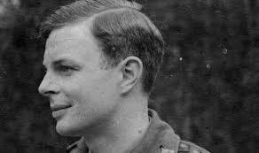 Mike Saddler's Instagram, Twitter & Facebook