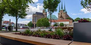 Bitte wählen sie eine filiale, um sämtlichen dazugehörigen informationen zu erhalten, wie. Begrunte Banke Werden Zu Ruheoasen In Der Stadt Erfurt De