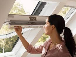 Velux, la finestra per tetto e per mansarda. Finestra A Bilico Velux Lucernari Ed Infissi Velux Roma