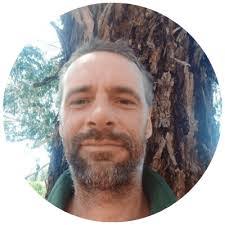 Daniel Brindley's Instagram, Twitter & Facebook