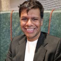 Ronnie Saunders's Instagram, Twitter & Facebook