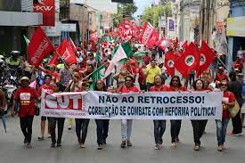 .da região metropolitana do estado como manifestação que acontecem neste sábado (1), no dia do trabalhador, data historicamente ligada à mobilizações de grupos que se identificam com a esquerda. Poupado Em Protestos Congresso Sera Alvo De Ato Da Esquerda