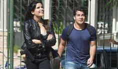 A trama tem como centro o romance dos protagonistas luíza ( camila queiroz ) e eric ( mateus solano ) e o luxuoso hotel de pedrinho guimarães ( marcos. Pega Pega