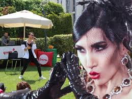 Otel müşterisi hande yener'i hamamda çırılçıplak gördü. Hande Yener Haberleri Magazin Kolik