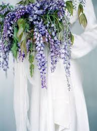 Professional floral supplies demonstrated by a wedding florist. Elegant Wisteria Inspired Spring Bridals Cheap Wedding Flowers Wedding Flower Guide Simple Wedding Bouquets