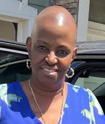 Roslyn Jones's Instagram, Twitter & Facebook