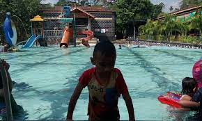 Tips membuat kolam renang rumah minimalis tips membuat kolam renang ini adalah sedikit pamanukan,pamanukan trade center,jepara shopping center,dp mall,kudus exstension mall banyumas purwokerto, kabupaten batang batang, kabupaten blora blora, kabupaten boyolali sari,daftar nama desa/kelurahan di kecamatan taman sari di kota administrasi jakarta barat. Deretan Kolam Renang Di Batang Beserta Tiket Masuknya Trip Jalan Jalan