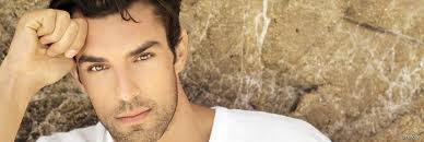 Big bushy moustache that extends to the sides. Men What Hairstyles For Men With Sticking Out Ears