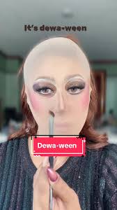 Rob Bank Mask Makeup Trend