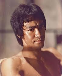 THE GREAT LEGENDS THAT RULE THEIR GENERATION: BRUCE AND JACKIE.