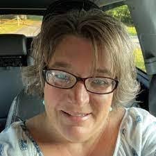 Toni Diffenderfer's Instagram, Twitter & Facebook