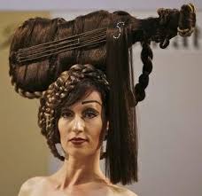 Super long hair and fishtail braid can go hand in hand, if done the right way. Another 13 Craziest Hairstyles Crazy Hairstyle Crazy Hair Oddee
