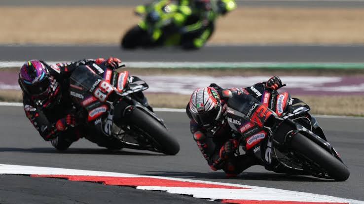 Aprilia cambia los pasos - AS.com