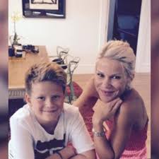 Hollywood hunk karl urban has brought his new girlfriend, american starlet katee sackhoff, home to meet his family and friends, summer diary can report. Katee Sackhoff Archives Ecelebritymirror