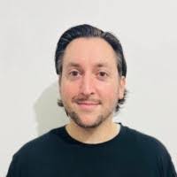 Akiva Lewis's Instagram, Twitter & Facebook