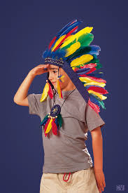 Indianerschmuck Basteln Furs Indianerkostum Disfraces Caseros Para Ninos Disfraces De Ninos Disfraz De India