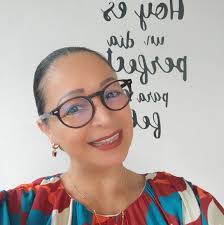 Marta Chacon's Instagram, Twitter & Facebook