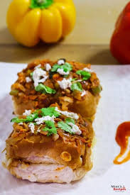 Masala Pav Made With Some Veggies And Little Spices Cooked All Together To Make The Masala Mixture Toasted The Pav With Some Pav Recipe Mint Recipes Recipes