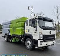 HOWO 6 Wheels Water Jetting 8000L Water Tank and 7000L Garbage Tank Truck Sweeper