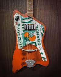 Sicaro Guitars On Instagram 4 Strings Guitar Open G Tuning Guitar Cigarboxguitar Blues Luthier Resonatorguitar Fing Open G Tuning Guitar Box Guitar