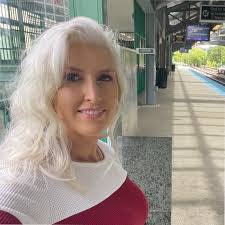 Kelley Eichorn's Instagram, Twitter & Facebook