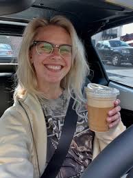 new hair and new snake 💛💛🐍