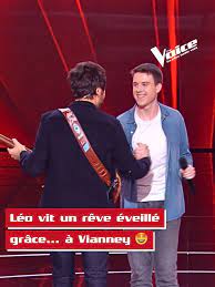 Grâce à @vianney, Leo réalise un “rêve éveillé“ sur la scène de The Vo... | TikTok