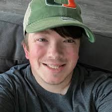 Mike Reyes (@MrControversy83)