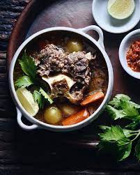 Indonesian Oxtail Soup By Edithcamelia Quick Easy Recipe The Feedfeed Recipe Oxtail Soup Oxtail Indonesian Food