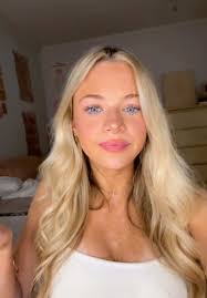 Olivia Moore Outdoor